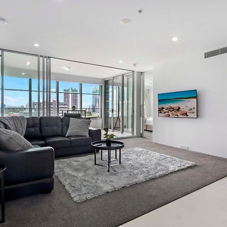 Q Tower At Surfers Paradise - Self Contained Apartments Gold Coast Bagian luar foto