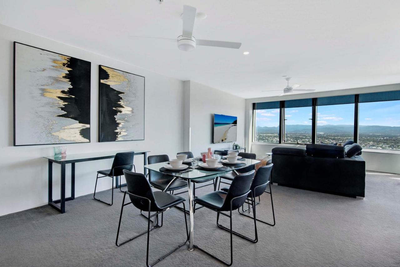 Q Tower At Surfers Paradise - Self Contained Apartments Gold Coast Bagian luar foto