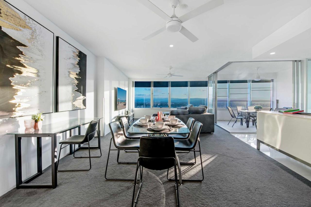 Q Tower At Surfers Paradise - Self Contained Apartments Gold Coast Bagian luar foto