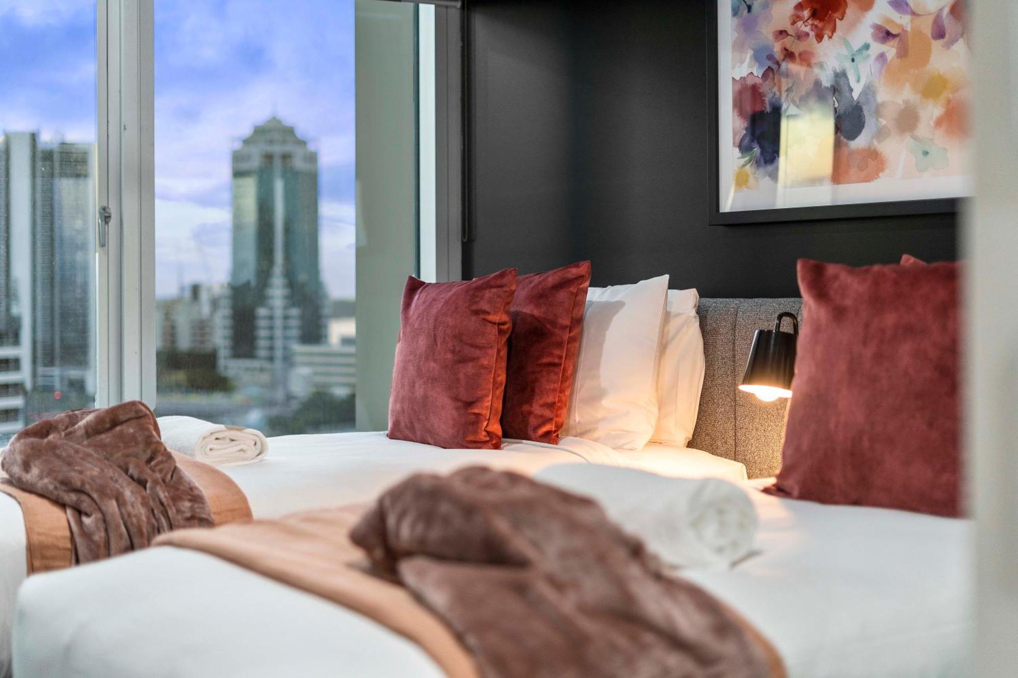 Q Tower At Surfers Paradise - Self Contained Apartments Gold Coast Bagian luar foto