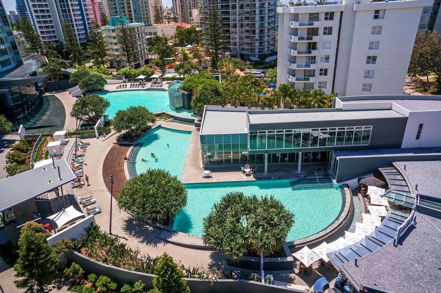 Q Tower At Surfers Paradise - Self Contained Apartments Gold Coast Bagian luar foto