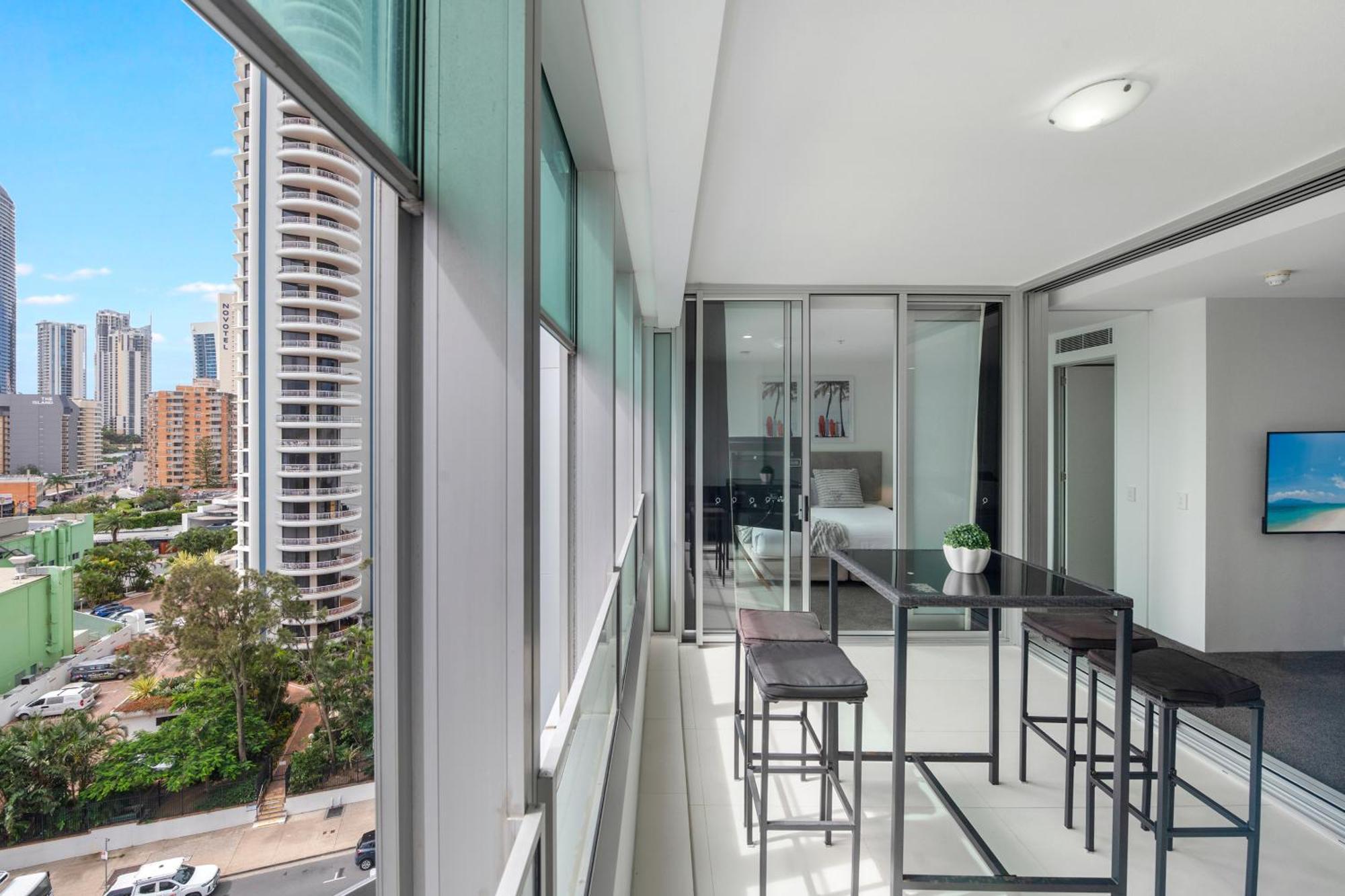 Q Tower At Surfers Paradise - Self Contained Apartments Gold Coast Bagian luar foto