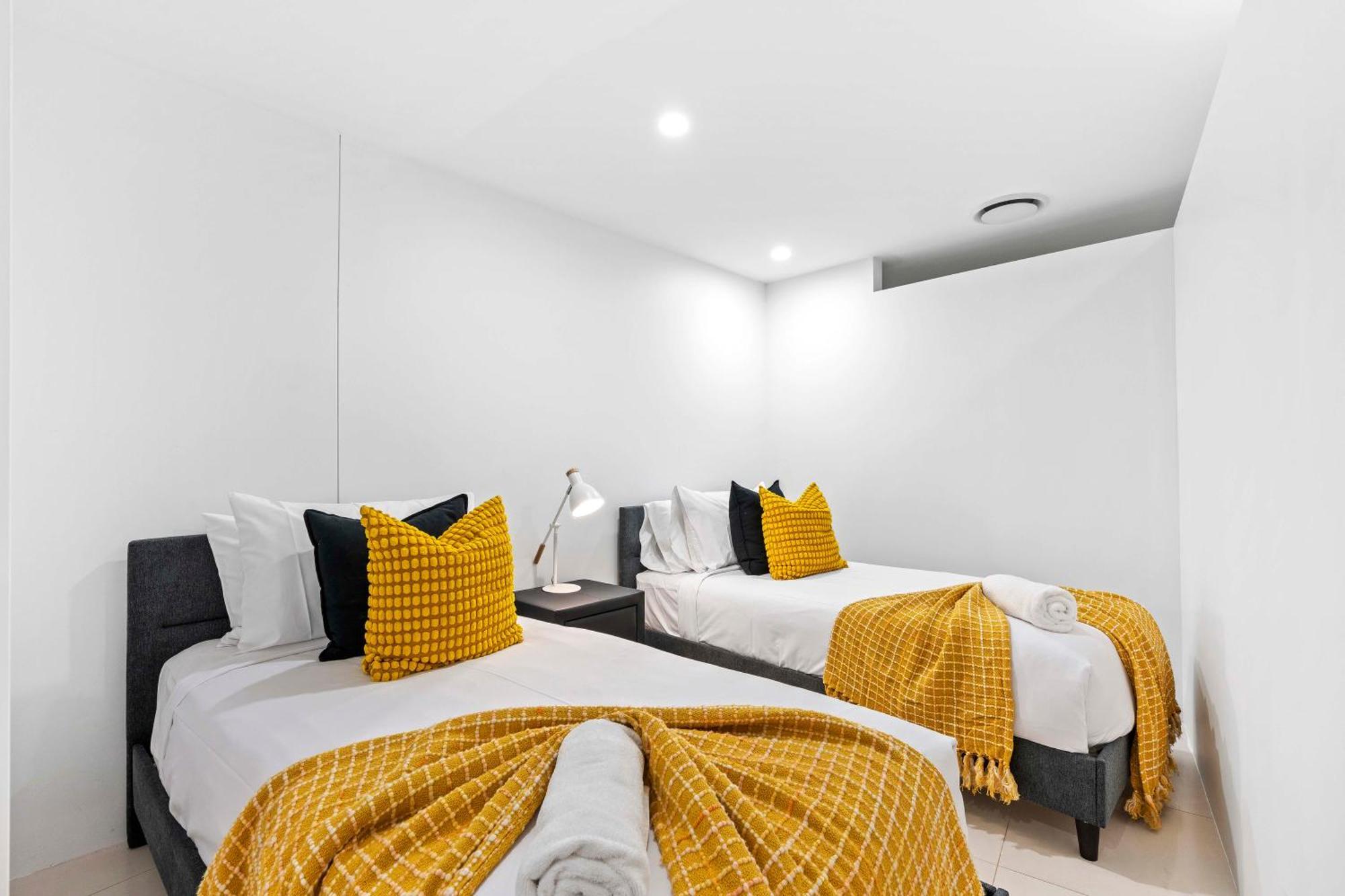 Q Tower At Surfers Paradise - Self Contained Apartments Gold Coast Bagian luar foto
