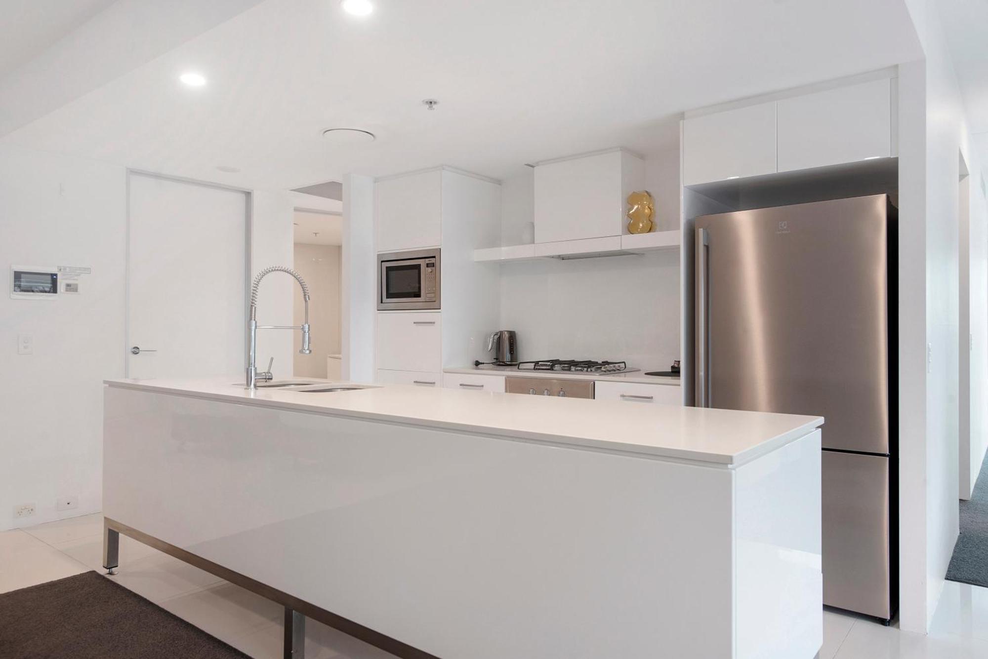 Q Tower At Surfers Paradise - Self Contained Apartments Gold Coast Bagian luar foto